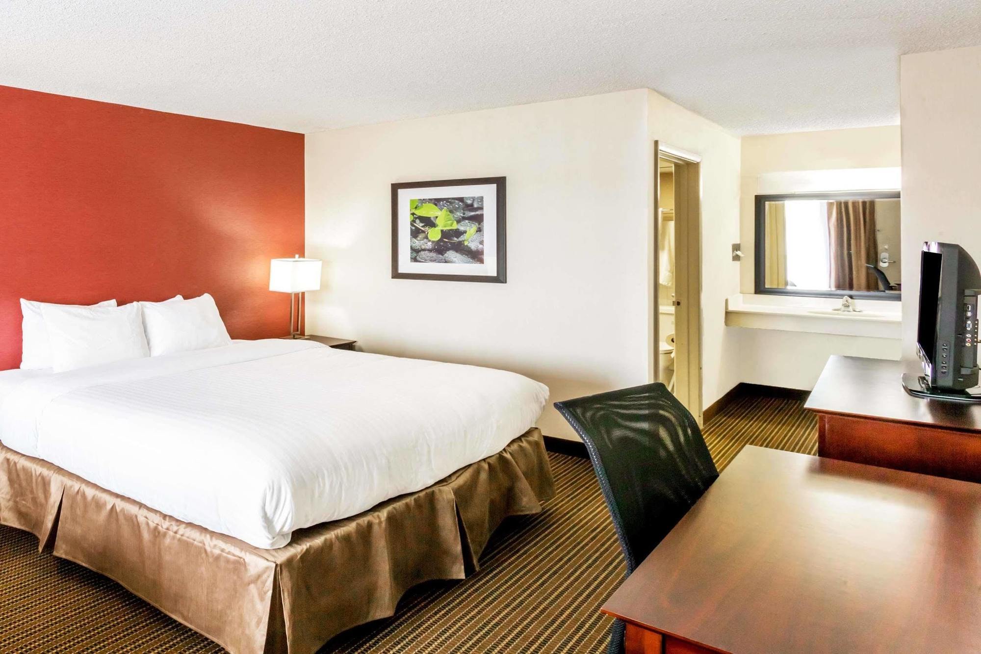 Ramada By Wyndham Salt Lake City North Temple Exteriér fotografie